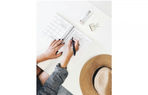 Simplify, Adapt, Thrive: Learning to Let Go of Perfect Plans Simplify, Adapt, Thrive: Learning to Let Go of Perfect Plans